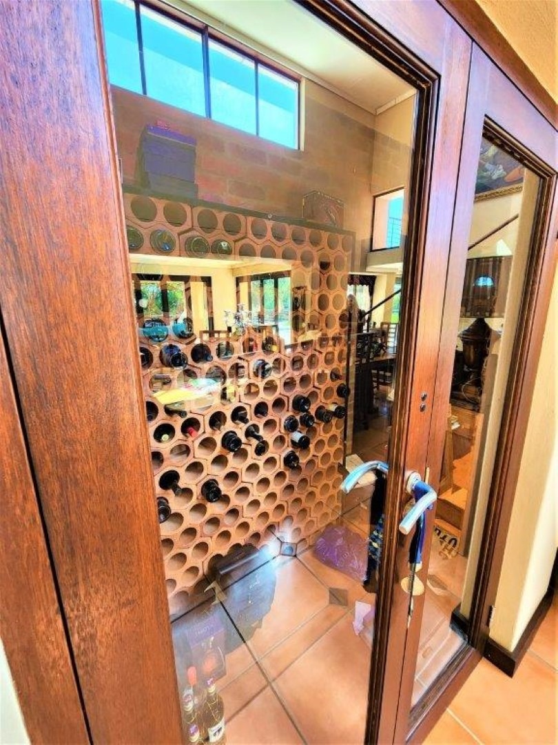 3 Bedroom Property for Sale in Safari Gardens North West